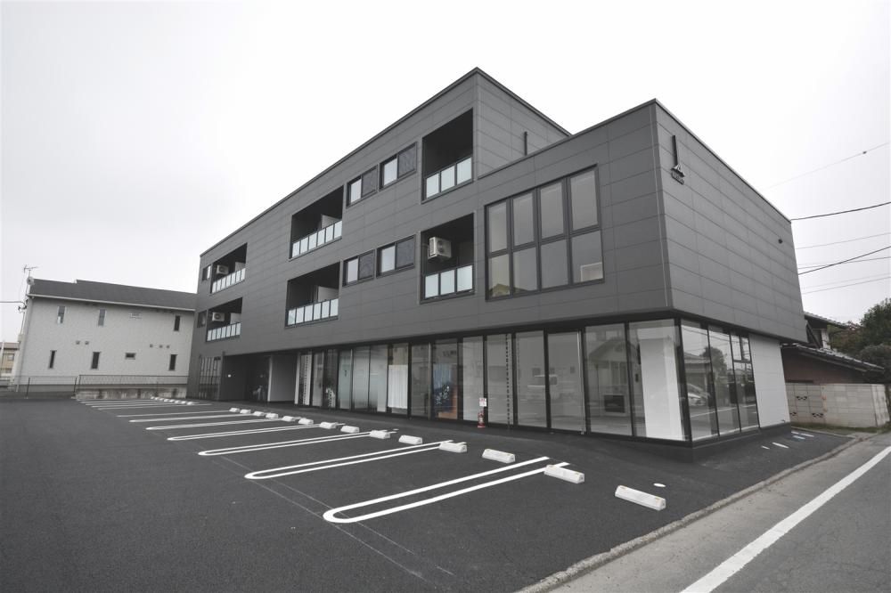 KKS.BLDG �O�ώʐ^