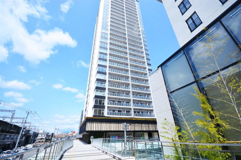 �u�����A�^���[����ALPHA RESIDENCIA �O�ώʐ^