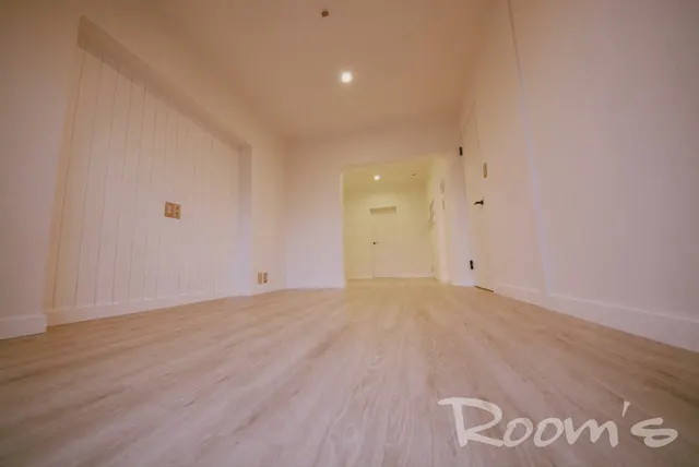 賃貸マンション 303号室 写真