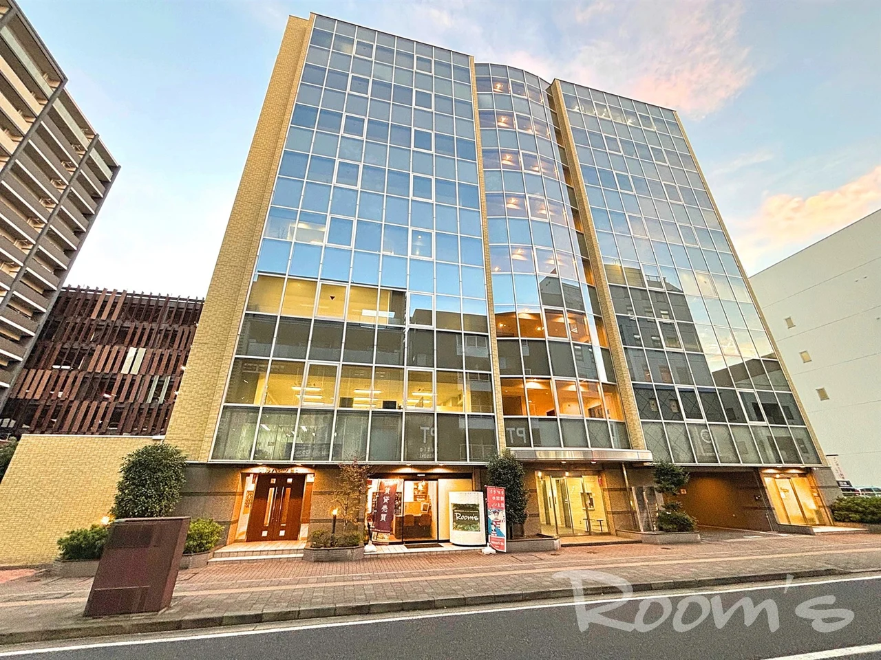 高砂ハイツ高崎西口（高崎市の賃貸マンション）の建物外観