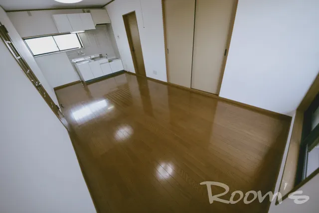 メゾン長谷川 202号室
