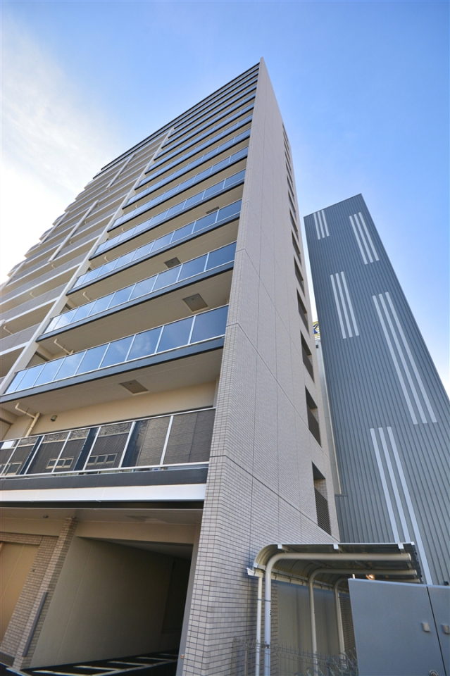 ���n�O�ώʐ^ ����s�̊X���ǐ^�񒆁B�T�[�p�X����A�����B