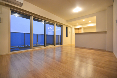 ���r���O �傫�ȑ�������ŏ�K�̂������ł��B