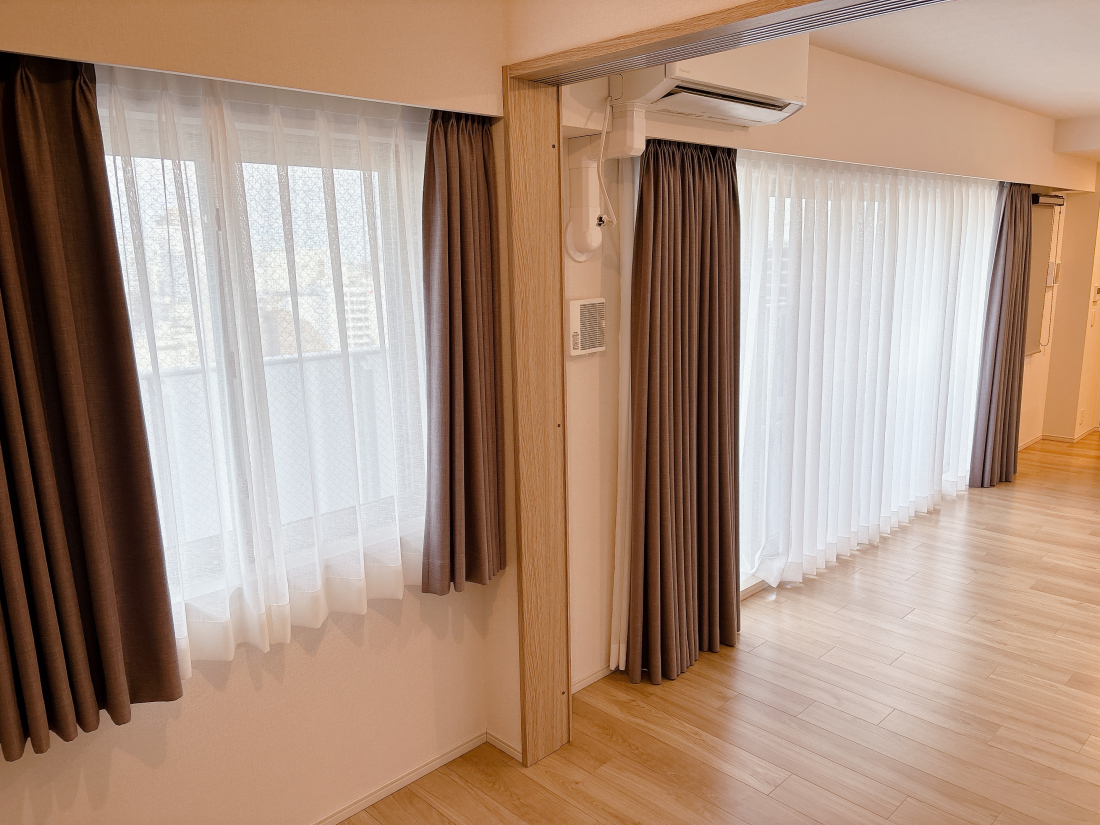 ���r���O�ȊO�̋��� �y�m���z�I�[�_�[�̃��[�X�J�[�e���ƃJ�[�e���t���B